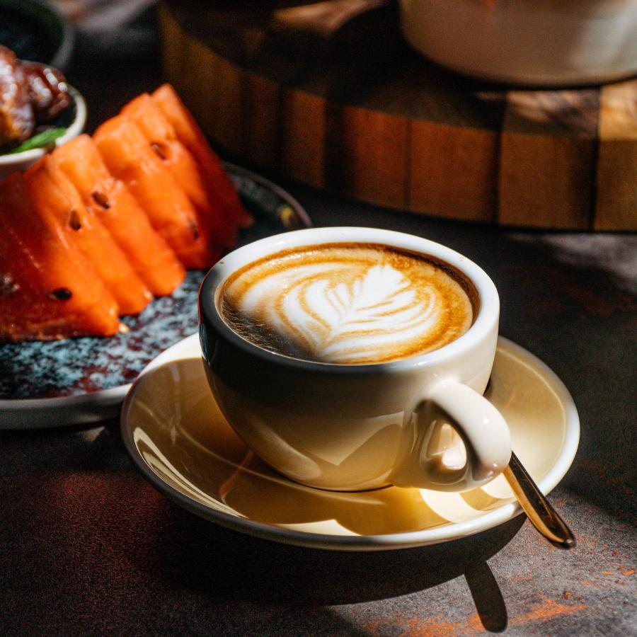 Somerset West Bay Doha Eksteriør bilde A cup of cappuccino