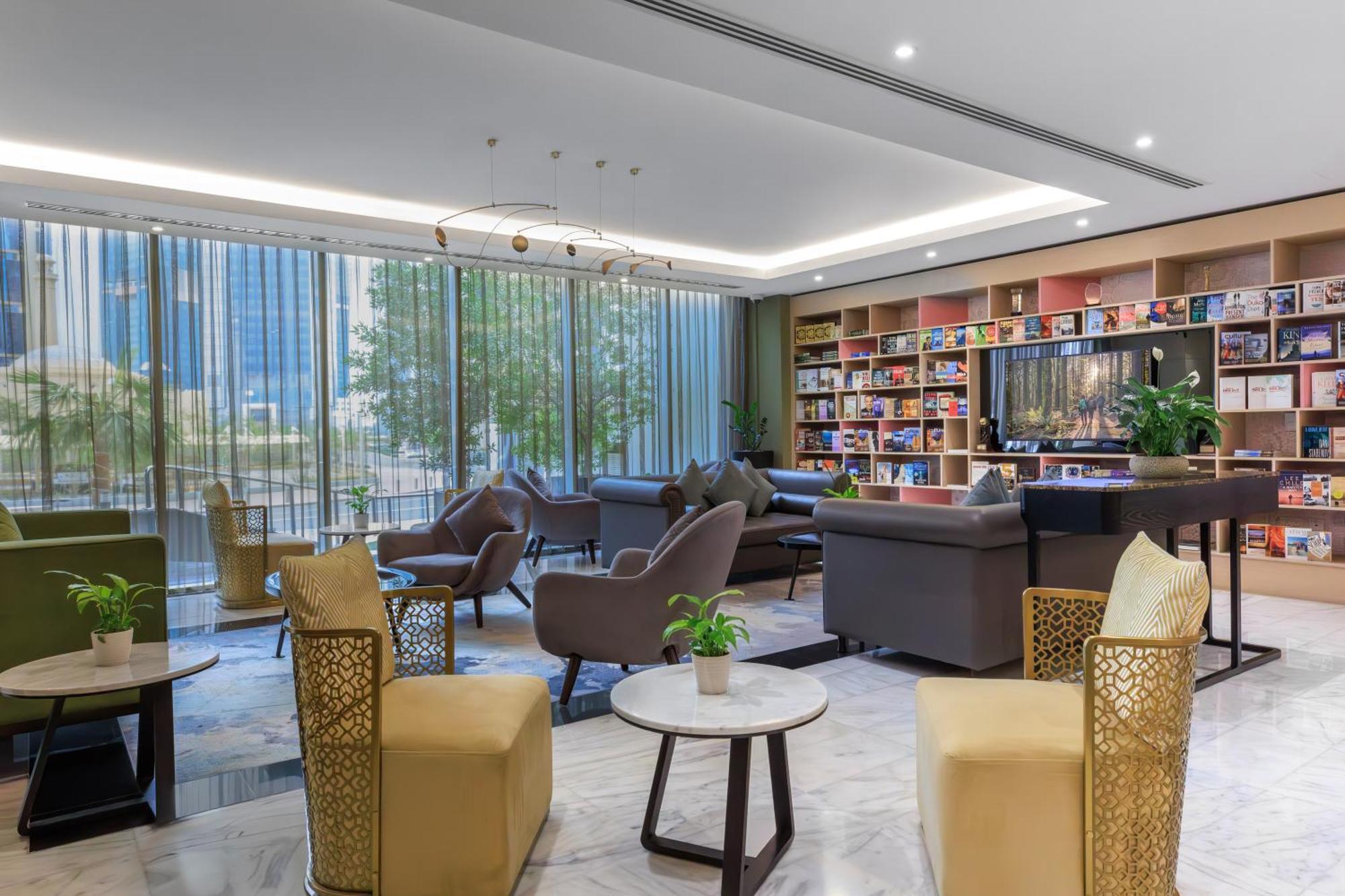 Somerset West Bay Doha Eksteriør bilde Library